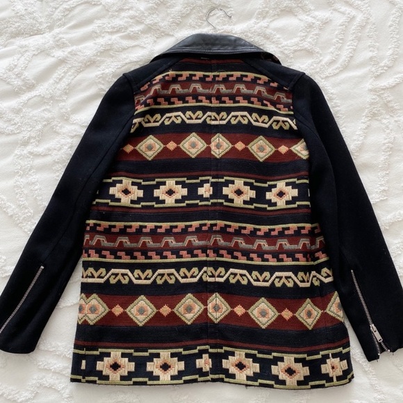 ZARA Blazer Jacket with embroidery - Picture 2 of 3